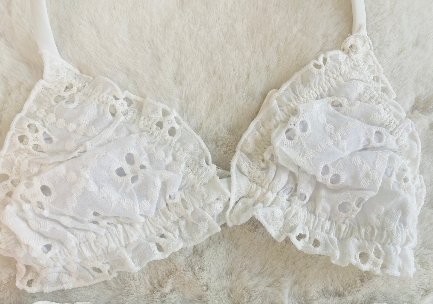 Bikini Bambina in Sangallo con Volant – Rosa o Bianco – 2-12 Anni - SMILE BABY BOTIQUE