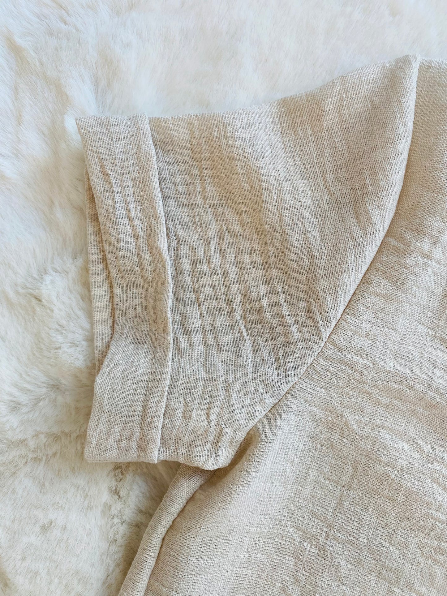 Camicia Beige Bambino in Lino e Viscosa con Bottoni Effetto Legno - SMILE BABY BOTIQUE