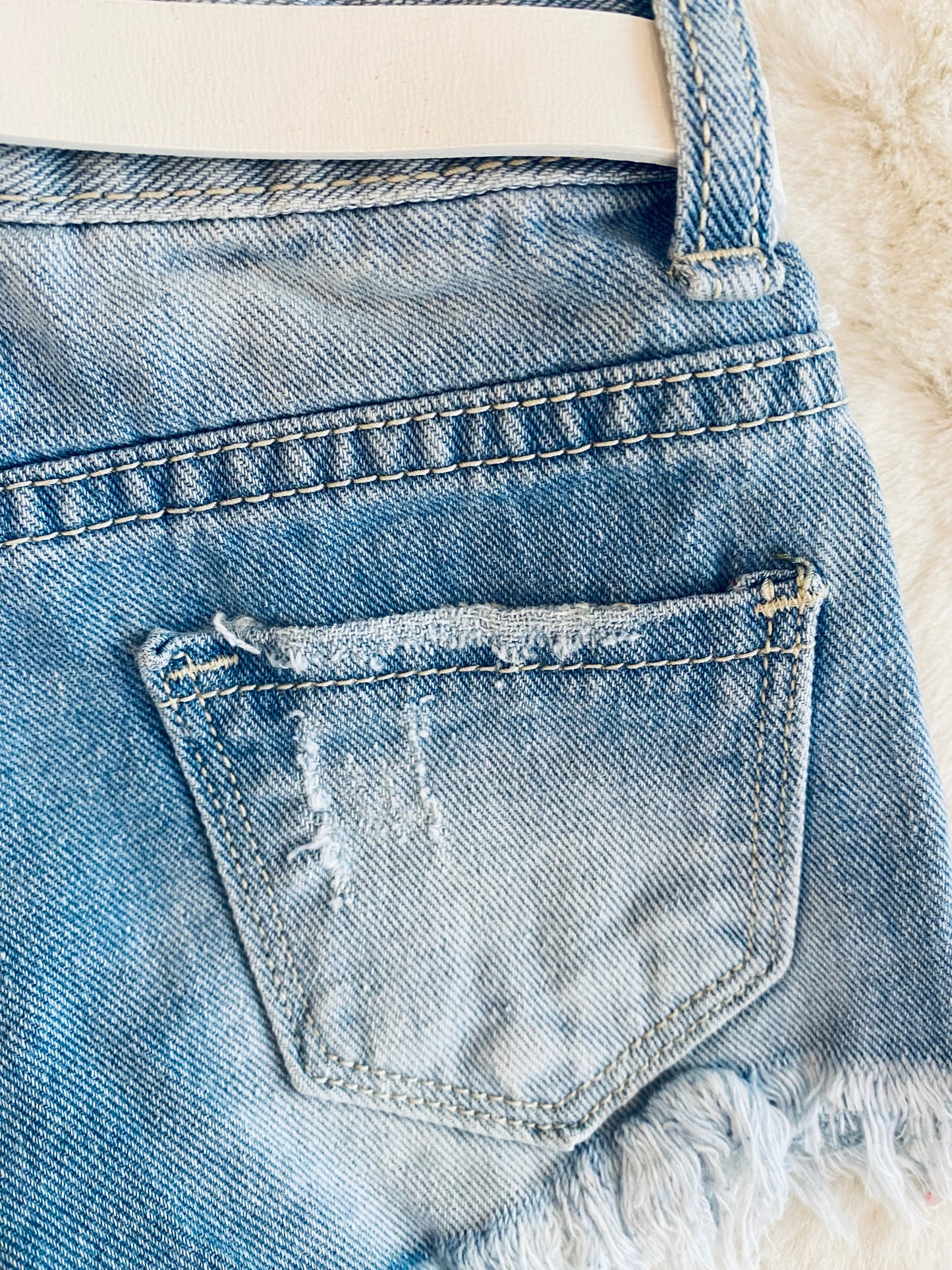 Shorts Jeans Bambina LOLLITOP con Cintura Bianca – Effetto Strappato